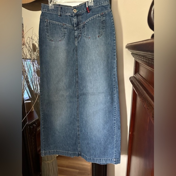 Tommy Hilfiger Denim Jean Skirt Women’s Size  7 Midi Blue - Picture 1 of 6